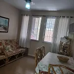 Apto Terreo Em Ubatuba, A 50 Metros Do Mar