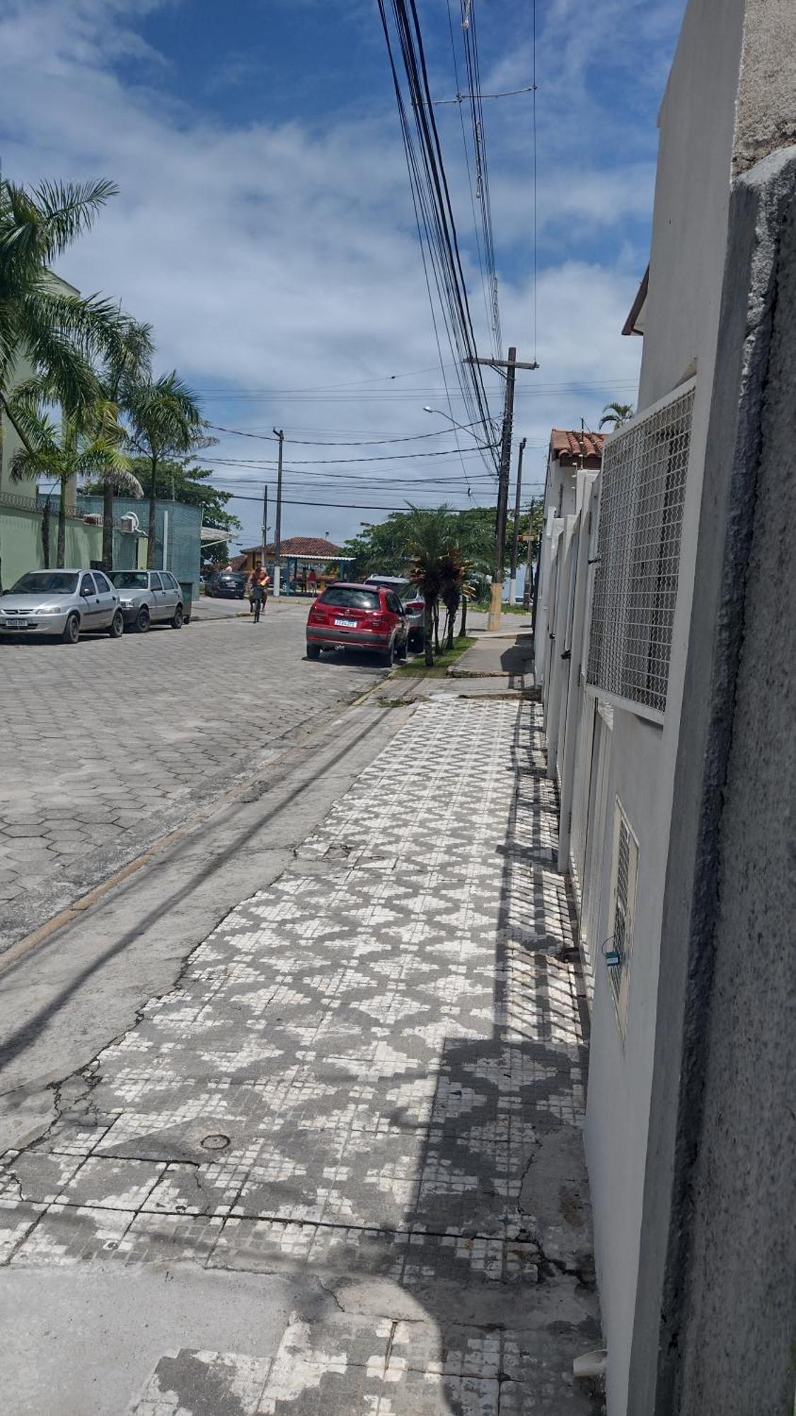 Apto Terreo Em Ubatuba, A 50 Metros Do Mar * Ubatuba